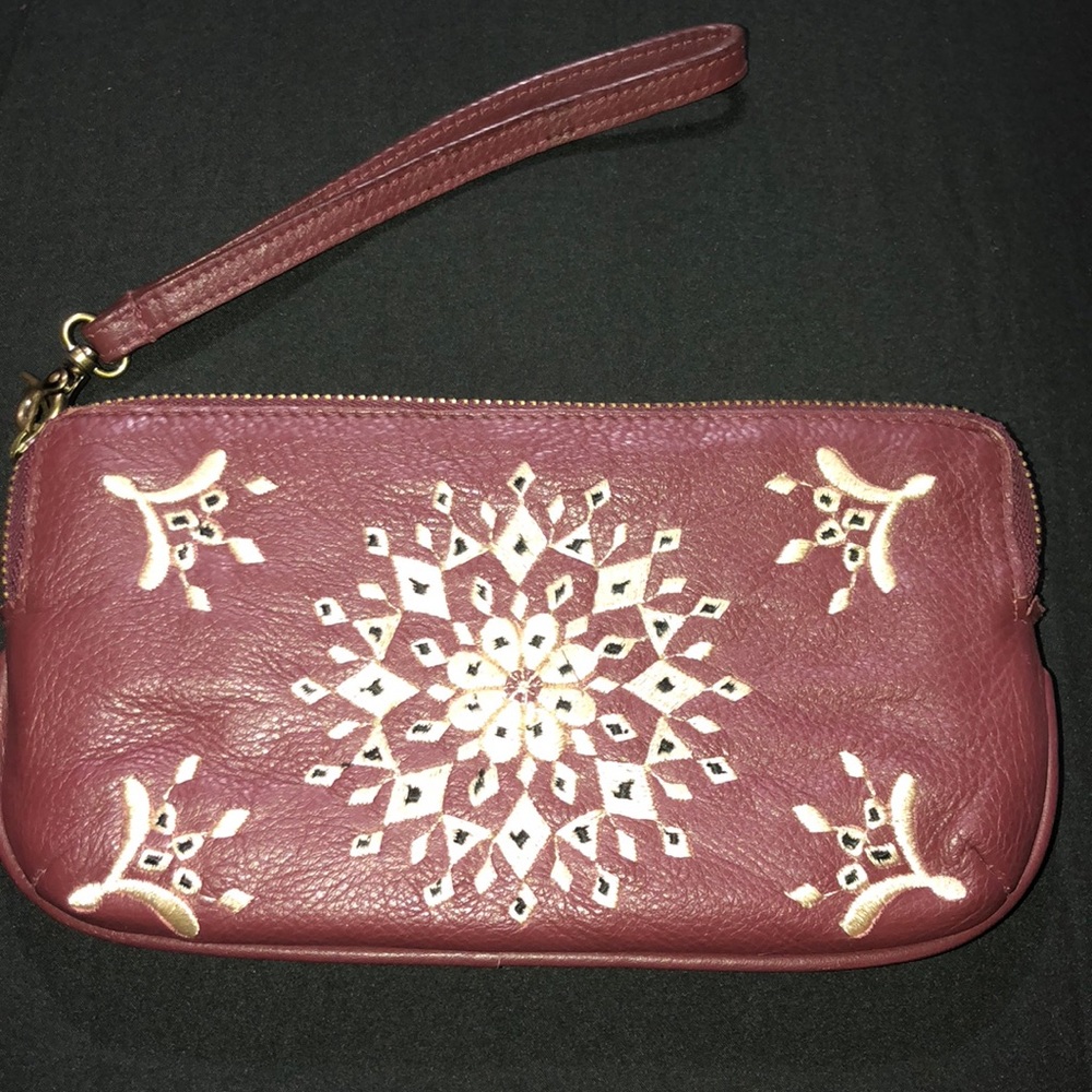 Lucky Brand Wristlet